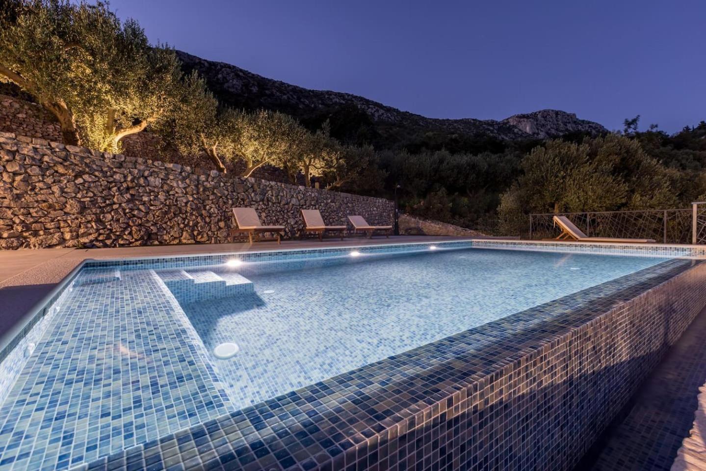 Villa Dream Hill Kaštel Kambelovac Exterior foto